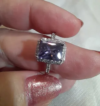 Anillo Chapado Oro Blanco Talla 17 Morado