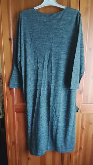 Vestido Massimo Dutti gris drapeado