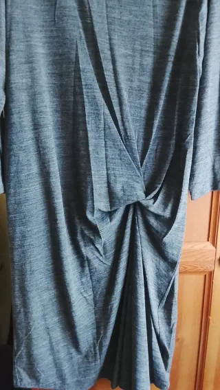 Vestido Massimo Dutti gris drapeado