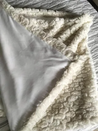 Chal señora lana fina beige/blanco