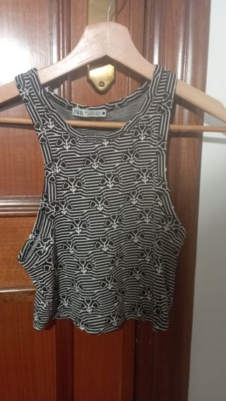 Camiseta Zara Estampada