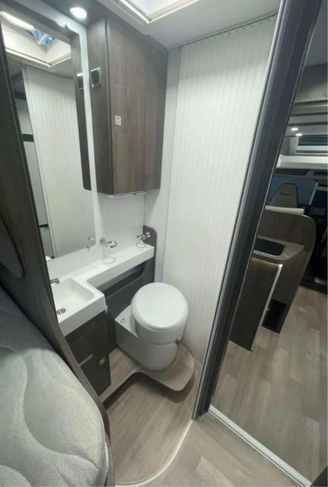 Autocaravana perfilada premium BENIMAR TESSORO T46