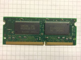 RAM Samsung 64MB SO-DIMM K4S281632B