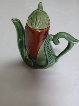 Chaleira de cerâmica