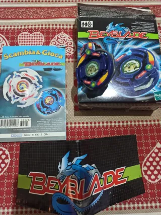 Beyblade Takara Set con 2 Beyblade e lanciatori