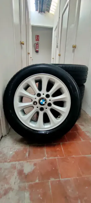 Llantas BMW con Neumáticos Yokohama 205/55 R16