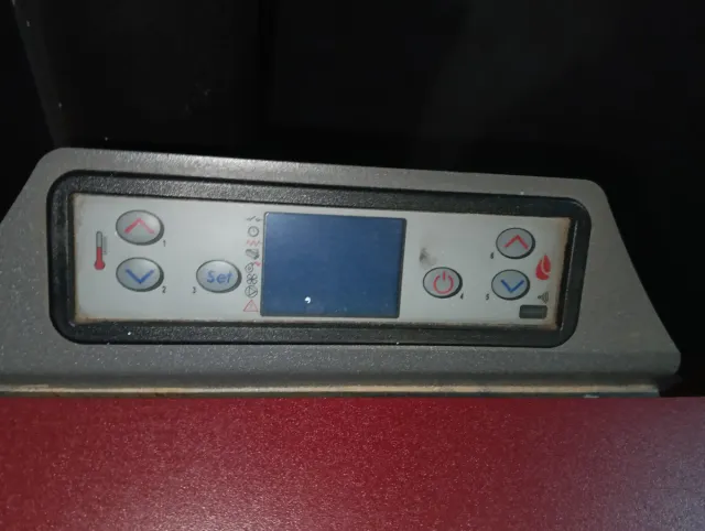 Stufa a pellet Last Calor