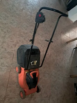 Cortacésped VOLTOR V90 E