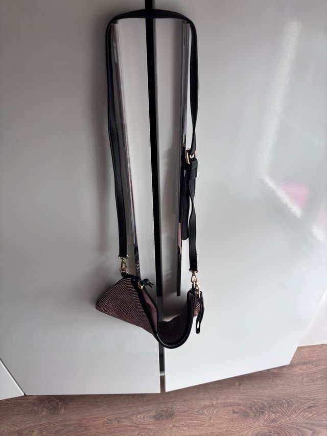 Conjunto de bolsos de piel