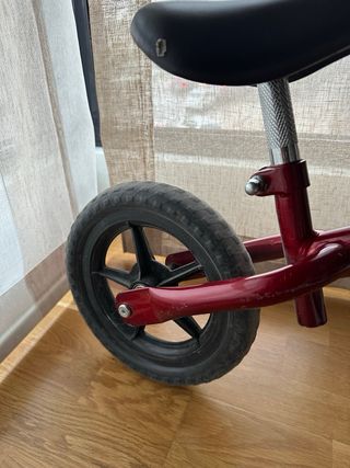 Bicicleta sin pedales Red Bullet