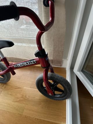 Bicicleta sin pedales Red Bullet