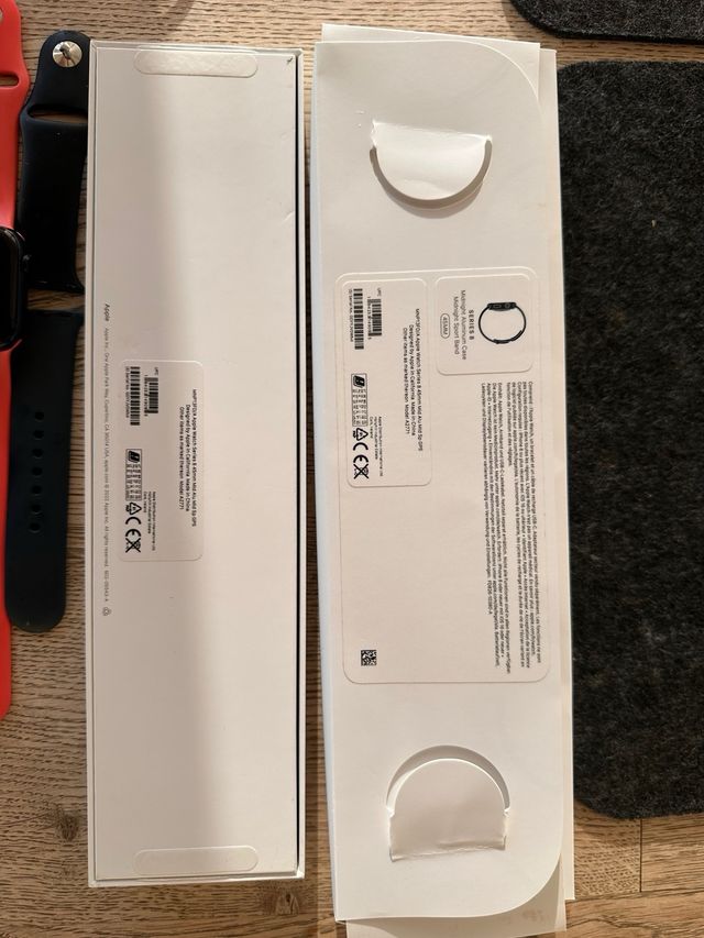 Apple Watch 8 GPS Nero, 45 mm