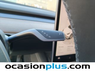 Tesla Model Y Tracción Trasera RWD 220 kW (299 CV)