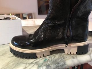 Botines charol negro