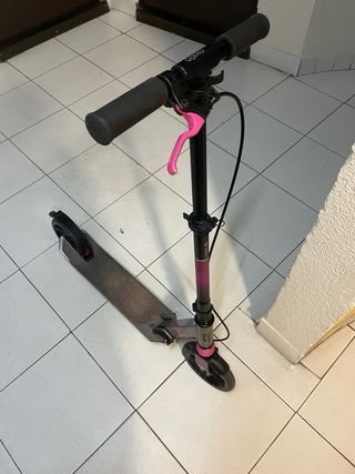 Patinete Oxelo rosa y negro mid 9