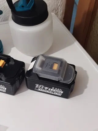 Pistola Pintura a batería + 2 Baterías