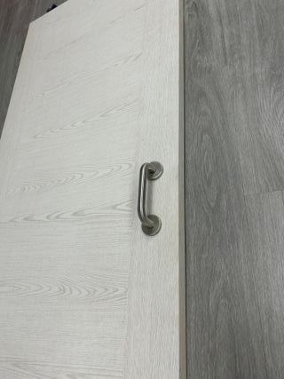 Puerta corredera con tirador nueva en perfecto est