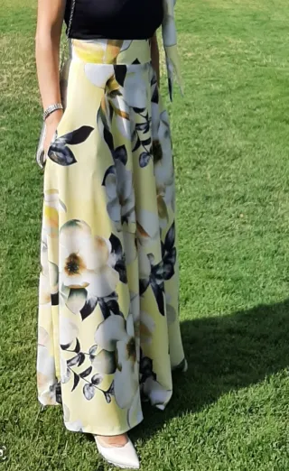 Falda fiesta ceremonia floral beige