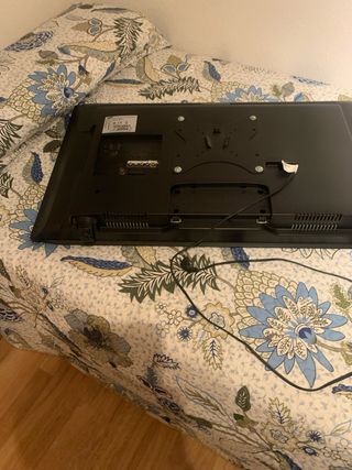 Televisor Samsung Negro con Mando de 40 pulgadas