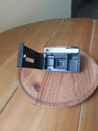 Cámara Kodak Instamatic 25