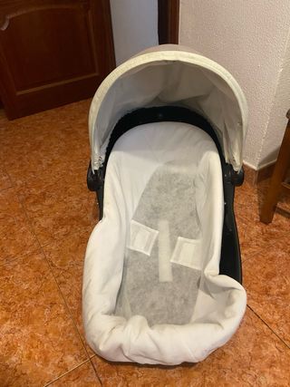 Capazo Chicco para carrito de bebé