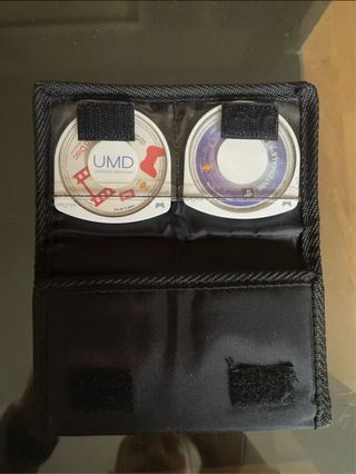 PACK PSP 5 JUEGOS + DEMO DISC + ESTUCHE 6 UMD’s