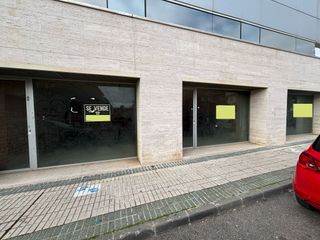 4 Escaparates Cristal Seguridad.