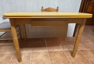 Tavolo da cucina estensibile in legno 120x70