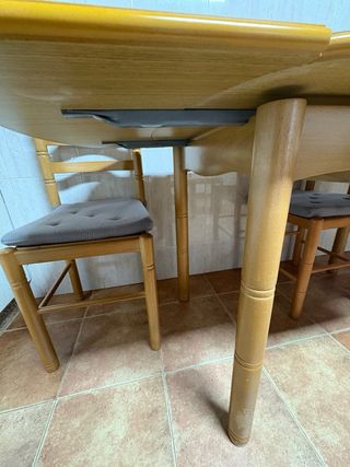 Tavolo da cucina estensibile in legno 120x70