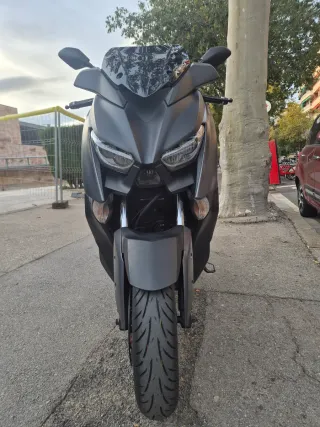 Yamaha XMAX 300