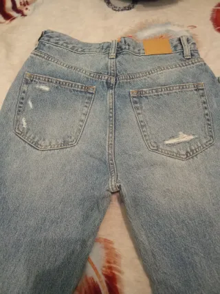 Vaqueros desgastados