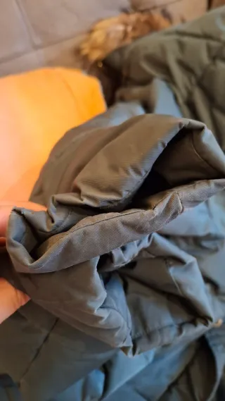 Chaqueta Yes-Zee con capucha de pelo