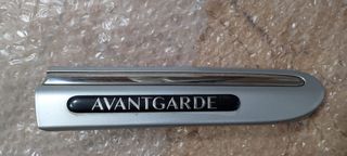 Moldura Aleta Avantgarde Mercedes Clase C