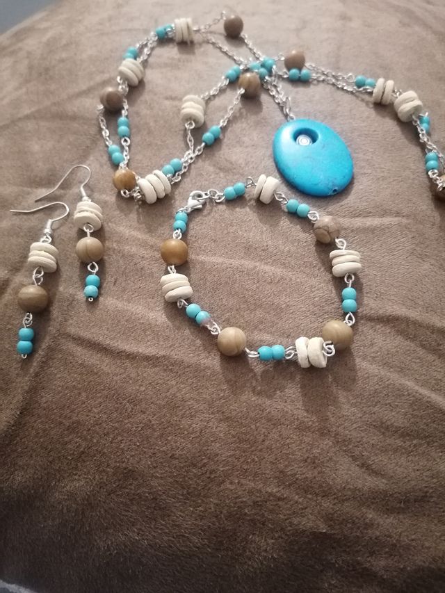 Conjunto Boho: Pulsera, Pendientes y Collar