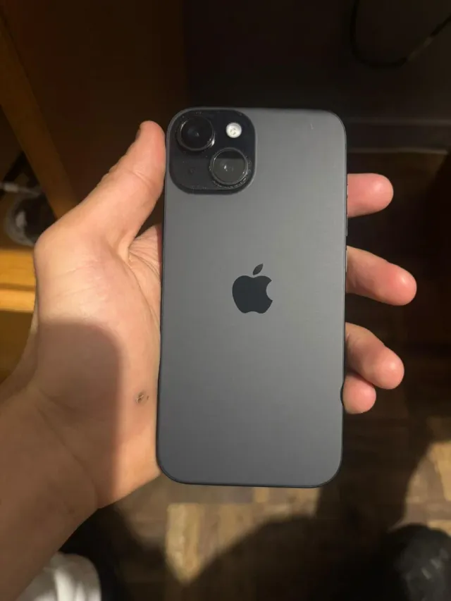 iPhone 15 Como Nuevo - Salud Batería 100%