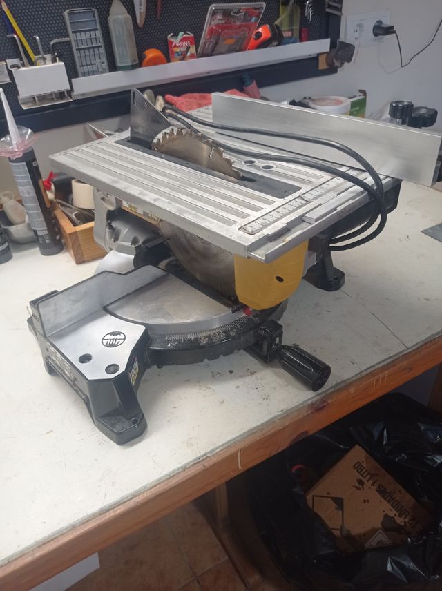 Sierra Ingletadora Profesional