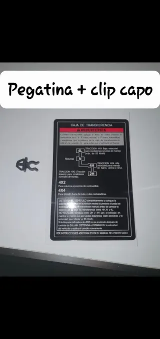 Suzuki Vitara Pegatina + Clip Capo
