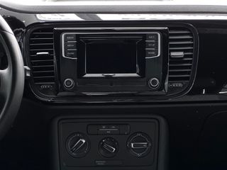 Volkswagen Beetle 2018