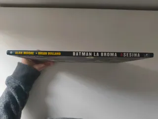 ABSOLUTE BATMAN:BROMA ASESINA (DC Cómics)