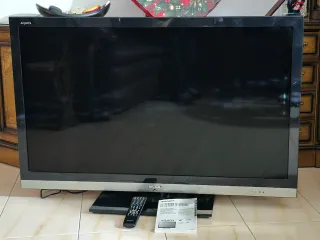 TV LCD Sharp Aquos 46 Plata/Negro