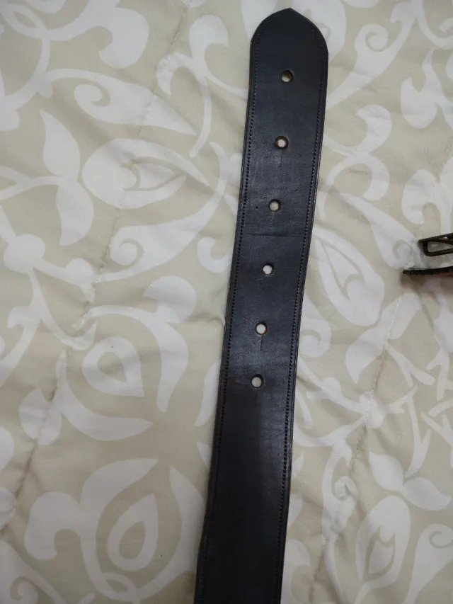 Cintura militare in pelle con fibbia aquila