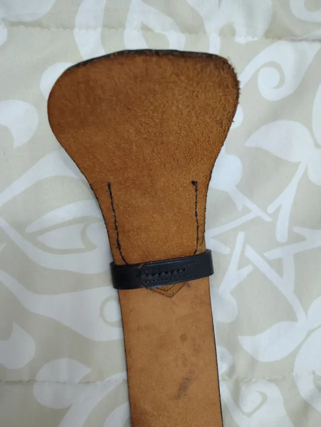 Cintura militare in pelle con fibbia aquila