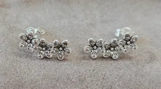 Pendientes Plata con sello de garantía margaritas
