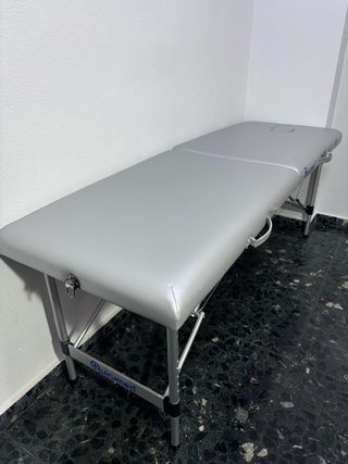 Camilla plegable de aluminio BASIC QUIRUMED