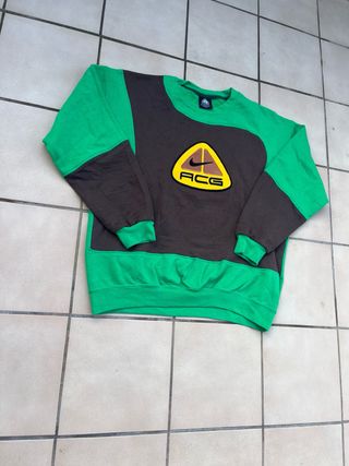 Sudadera Nike ACG Marrón y Verde