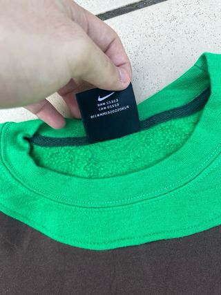 Sudadera Nike ACG Marrón y Verde