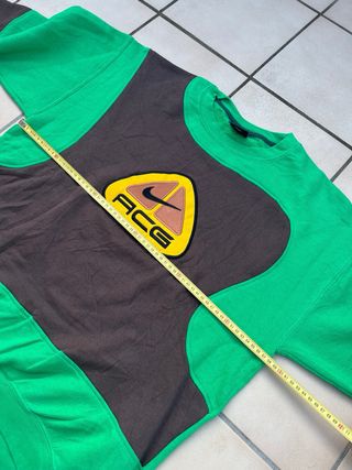 Sudadera Nike ACG Marrón y Verde