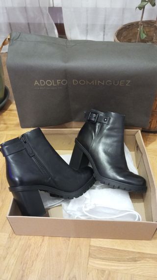 Botines Adolfo Domínguez Piel Negros