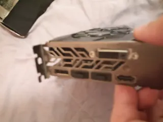 ASRock Radeon RX 570 8GB Phantom Gaming