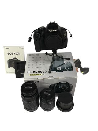 Canon EOS 600D + Lentes 18-55mm y 55-250mm